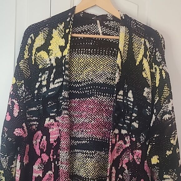 Free People Think Twice Printed Cardigan Black Pink Green Yellow Size M - Picture 3 of 13